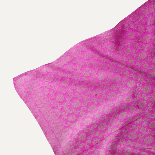 The Banaras Jaal Pocket Square – Fuchsia