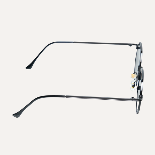 The Faceted Frame Sunglasses – Black