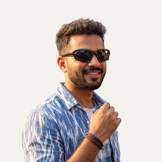 The Heat Check Sunglasses – Smoke Tint