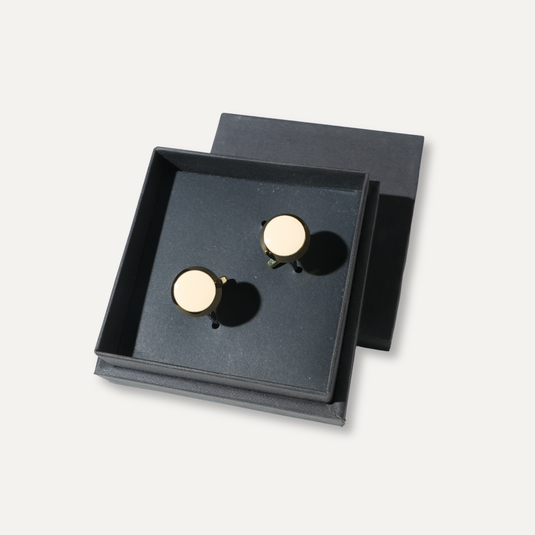 The Classic Round Cuff Links – Gold & Cream