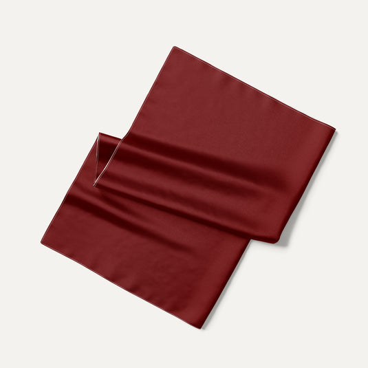 The Everyday Solid Pocket Square – Wine