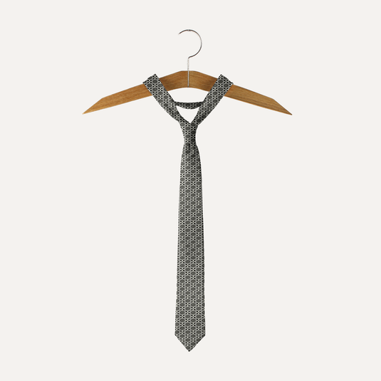 The Lattice Bloom Silk Tie – Black & White