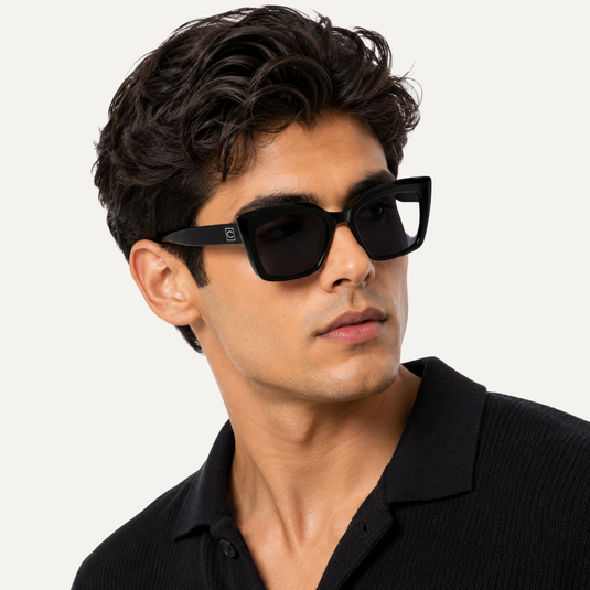 The Statement Line Sunglasses – Black