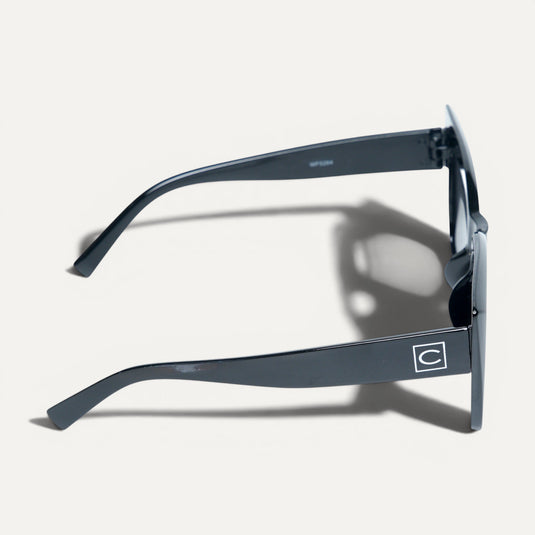The Statement Line Sunglasses – Black