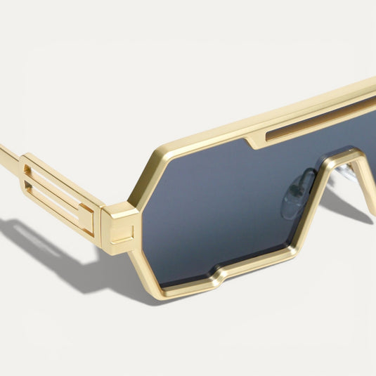The Hard Edge Sunglasses – Smoke Tint