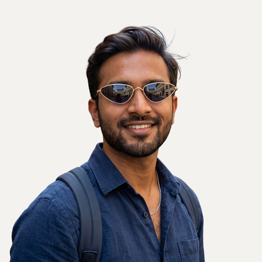 The Fine Line Sunglasses – Smoke Tint