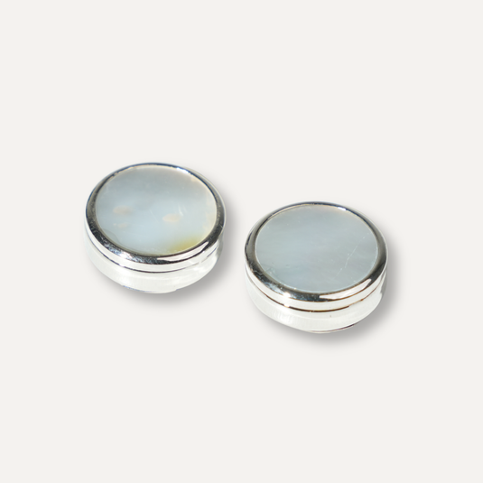 The Edge Disc Cuff Buttons – White & Silver