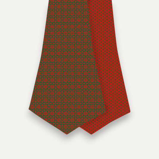 The Lattice Bloom Cravat – Forest Green with Red