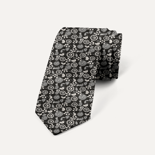 The Garden Chronicle Silk Tie – Black & White