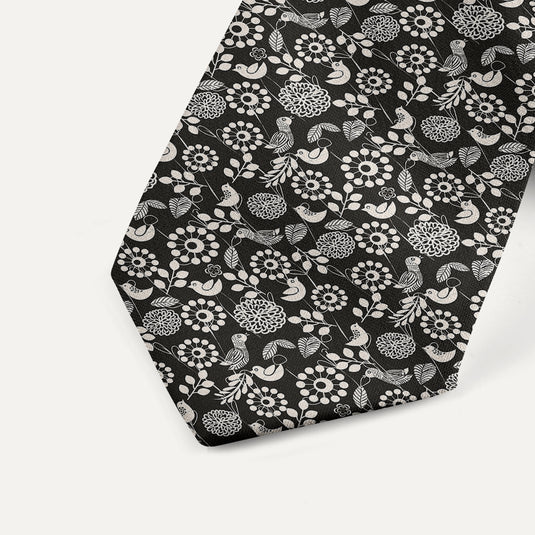 The Garden Chronicle Silk Tie – Black & White